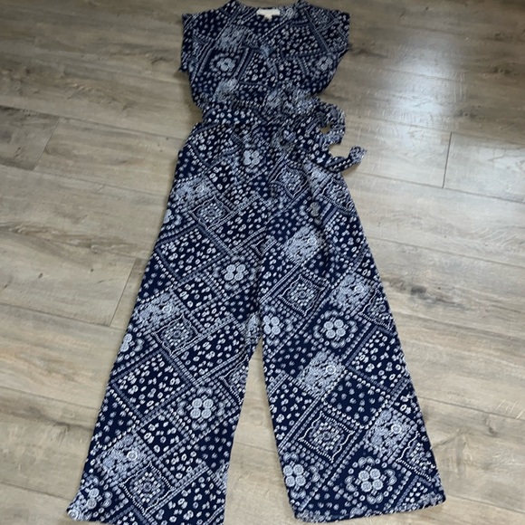 Blue and White Patterned Jumpsuit, Size Medium - Picture 2 of 15